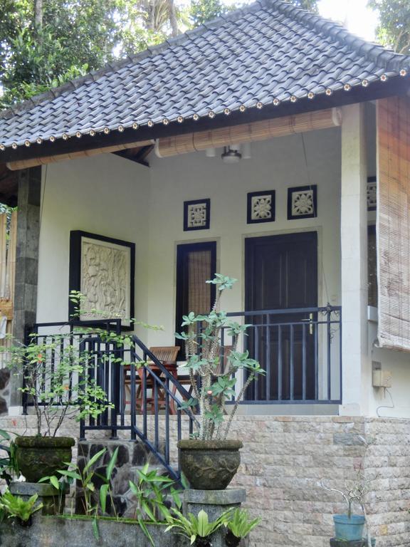 Latugu Homestay Ubud Habitación foto